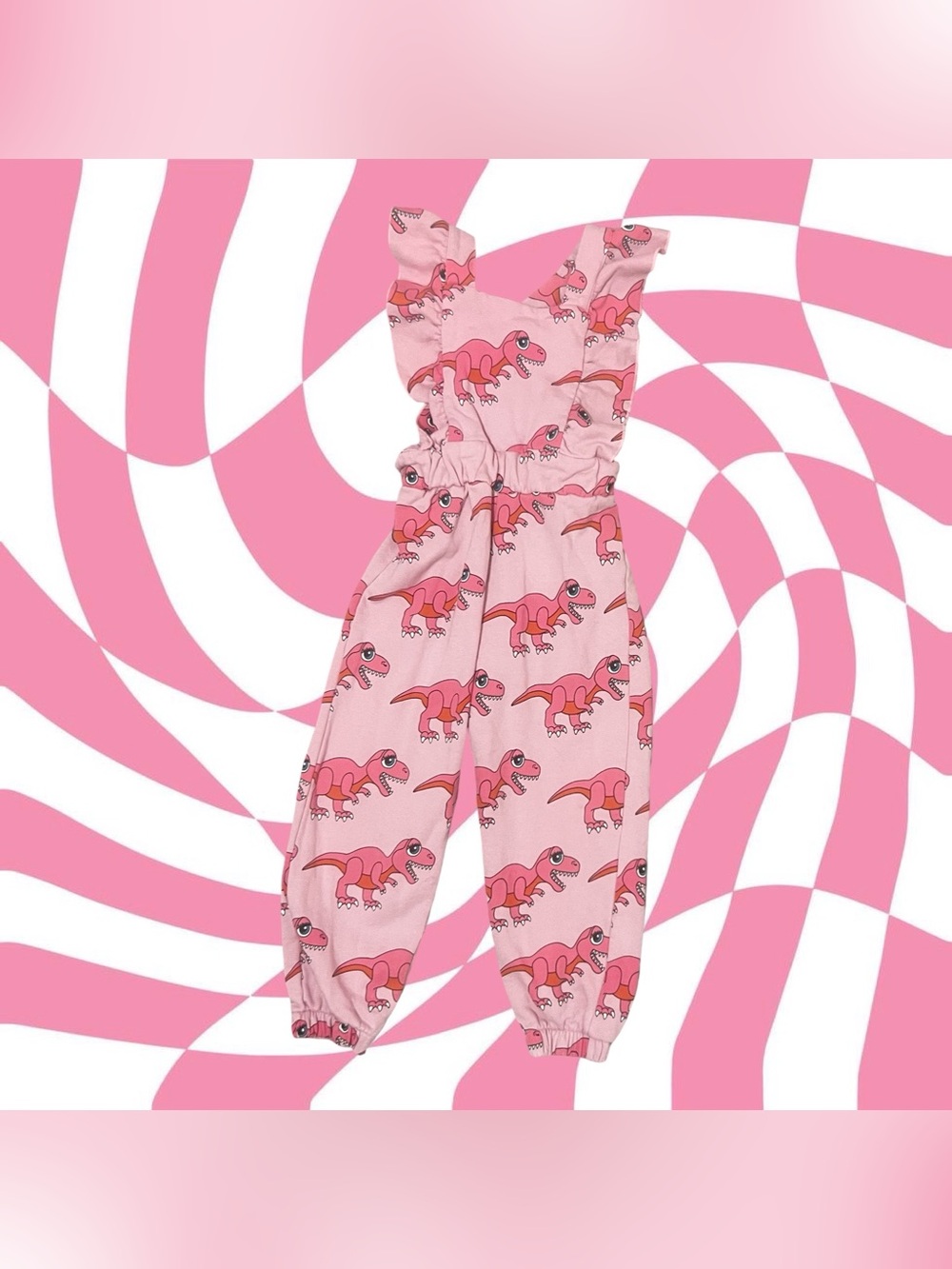 Hugo Loves Tiki Dinosaur Overalls
Great condition
4T
Pink
Retired Retail $80